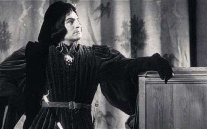 lorens-olibie-stigmes-mias-lampris-karieras