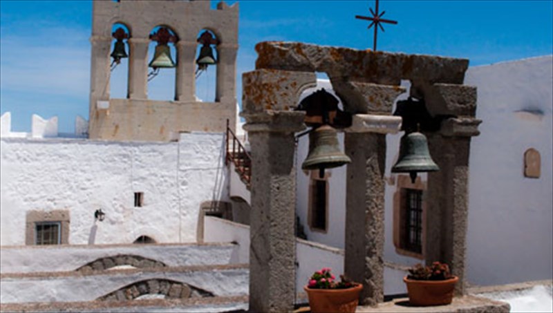 pasxa-stin-patmo-to-nisi-tis-apokalupsis