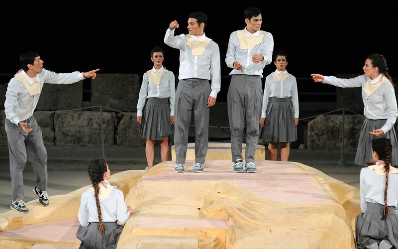 promitheas-desmotis-arxaio-theatro-epidaurou-kritiki-theatrou