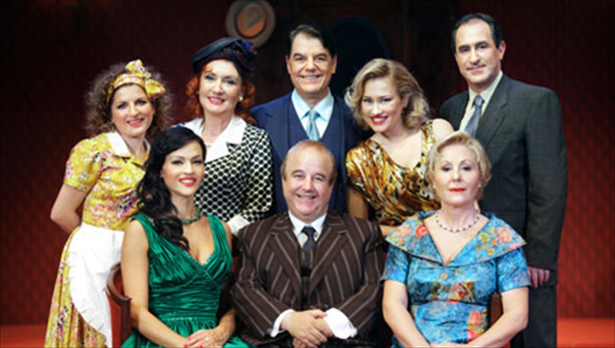 o-paulos-xaikalispetaei-ena-botsalo-sti-limni