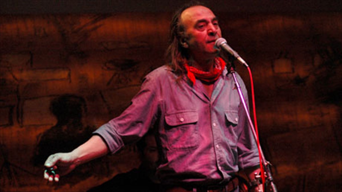 efuge-o-nikos-papazoglou-nikos-papazoglou