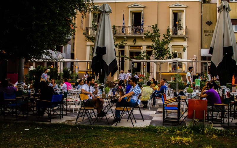 to-belle-amie-tragouda