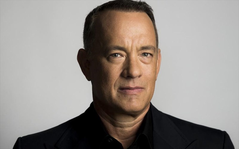 brethike-i-nea-suzugos-tou-tom-hanks-nea-suzugos-tou-tom-hanks
