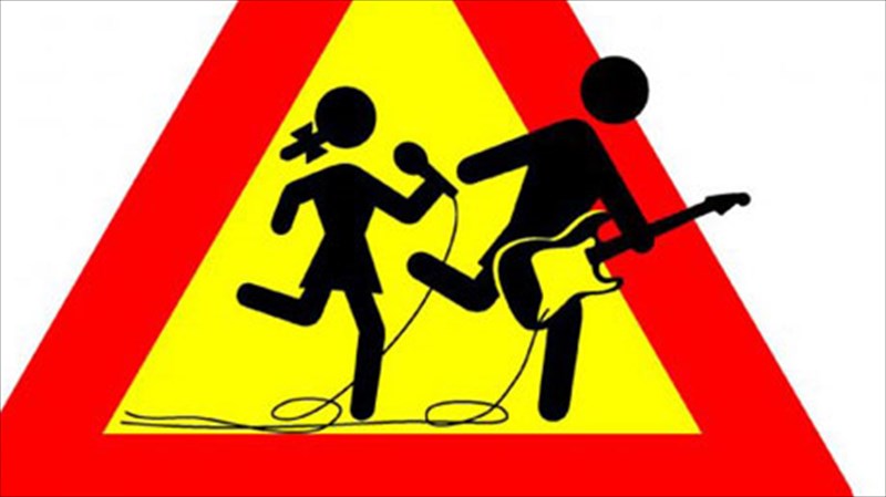 to-schoolwave-epistrefei-sto-bios