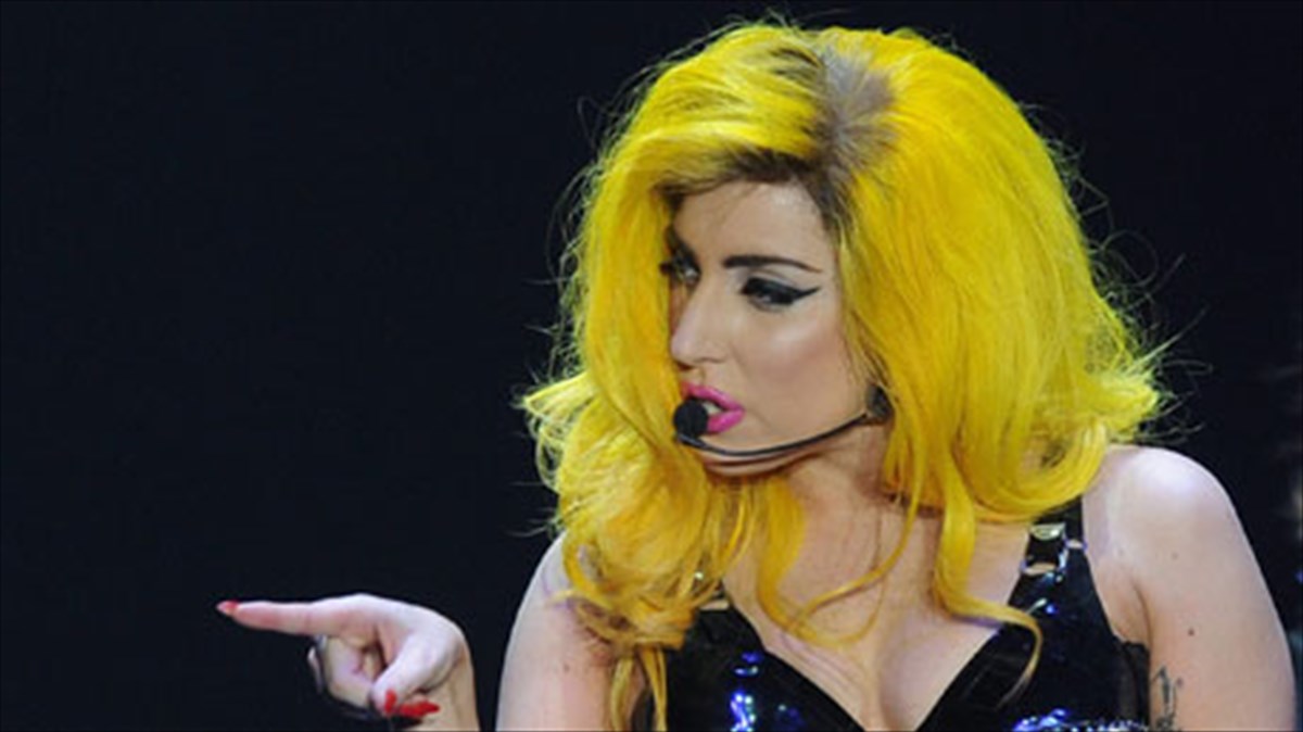 prokalei-gia-akoma-mia-fora-i-lady-gaga-lady-gaga