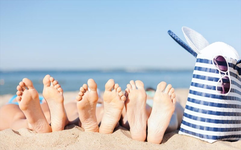 ti-mas-lene-ta-podia-mas-gia-tin-ugeia-mas