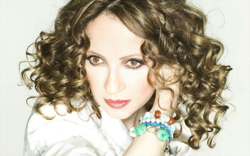 i-glukeria-ston-kipo-tou-megarou