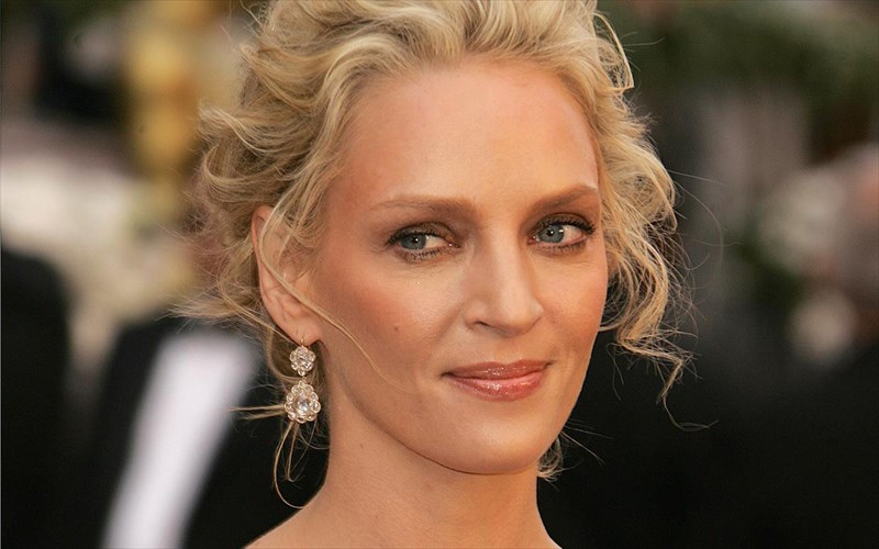 i-uma-thurman-mpainei-stin-kouzina