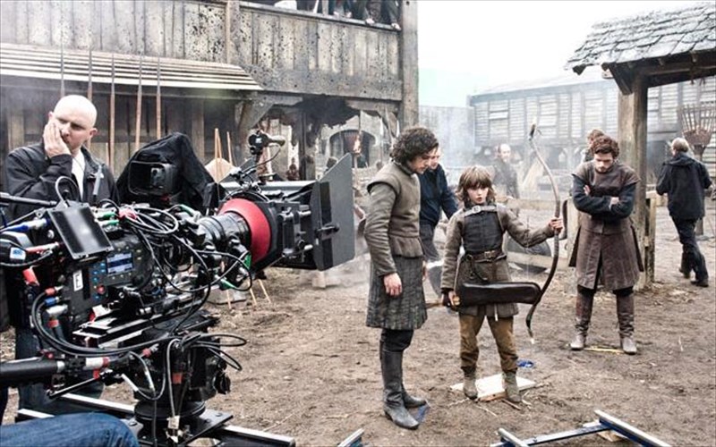 oi-gkafes-apo-ta-gurismata-tou-game-of-thrones