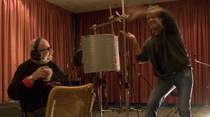 to-kalutero-elliniko-album-tou-2010-zontana-sto-gagarin