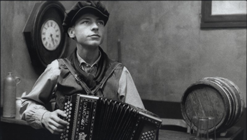 h-parisini-kommouna-apo-ton-piter-gouotkins