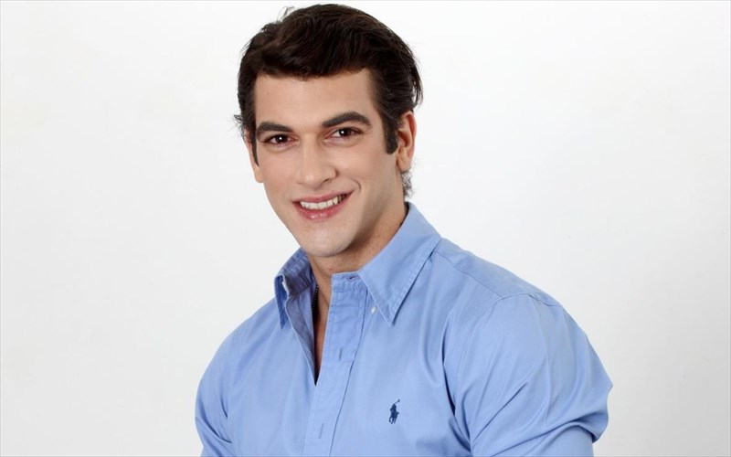 manos-ioannou-i-krisi-ligostepse-dramatika-to-theatriko-koino