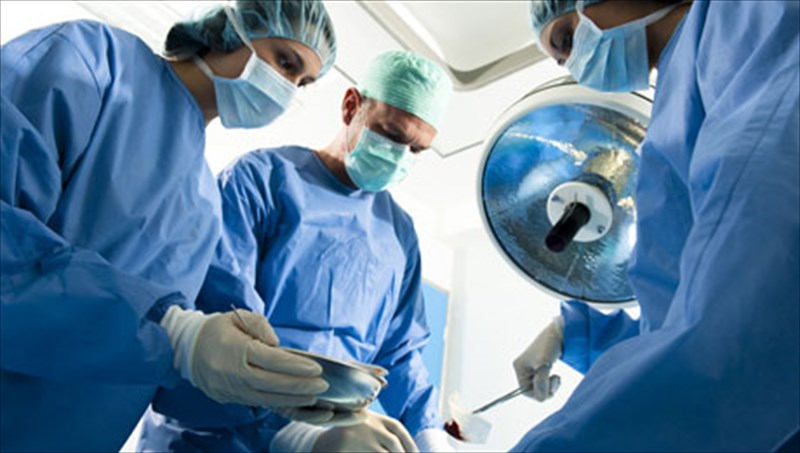 petres-stin-xoli-pos-antimetopizontai