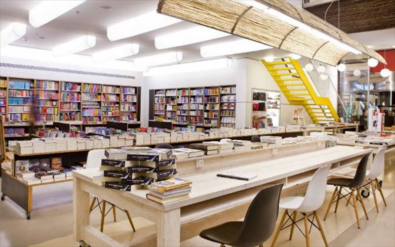 eiste-makria-apo-tin-poli-kanena-problima-ta-biblia-sas-perimenoun