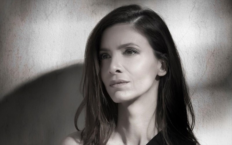 katerina-lexou-tasos-iordanidis-kai-pali-mazi-sti-skini-sto-leoforeion-o-pothos-pothos