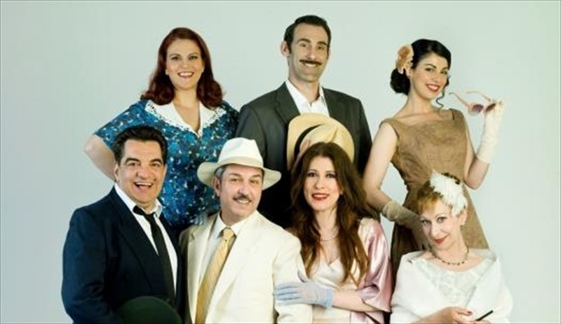 oute-gata-oute-zimia-kritiki-theatrou