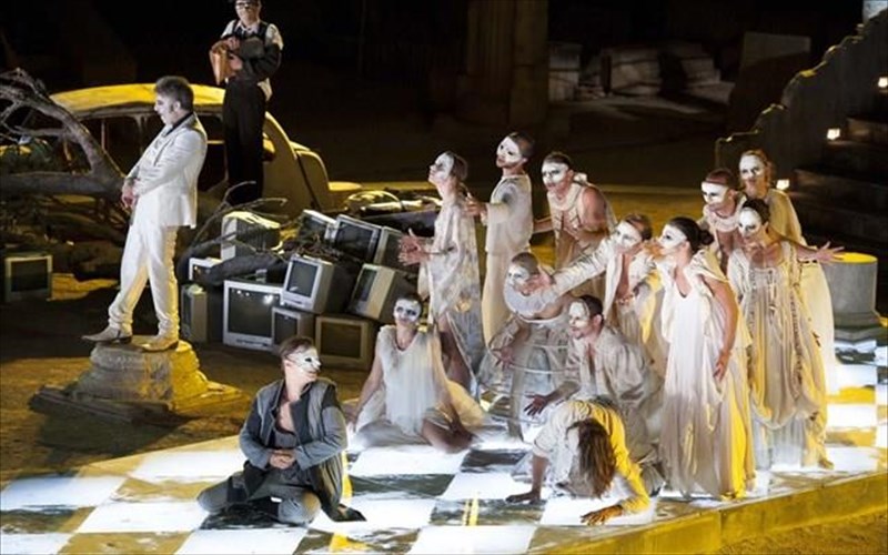 batraxoi-kritiki-theatrou