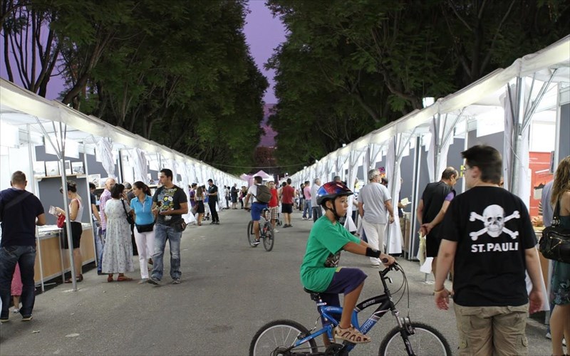 anaboli-gia-to-43o-festibal-bibliou-sto-zappeio