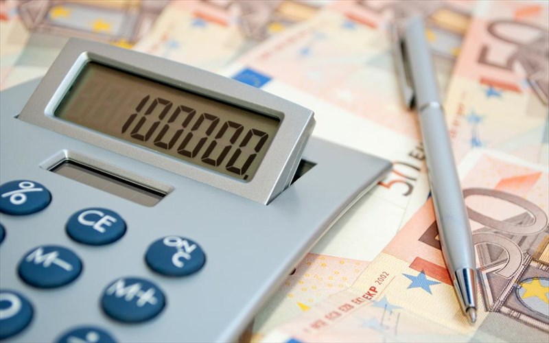 pos-tha-kanoume-oikonomia-se-epoxes-litotitas