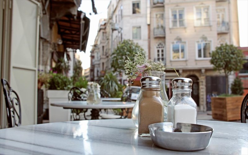 geuteite-konstantinoupoli-se-mia-mera