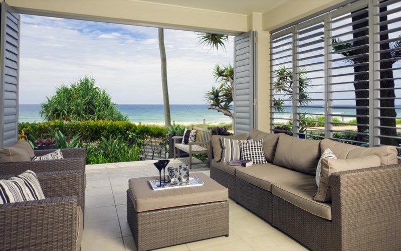 thaumaste-ti-thea-apo-tis-poluteleis-souites-8-ksenodoxeion-ksenodoxeion