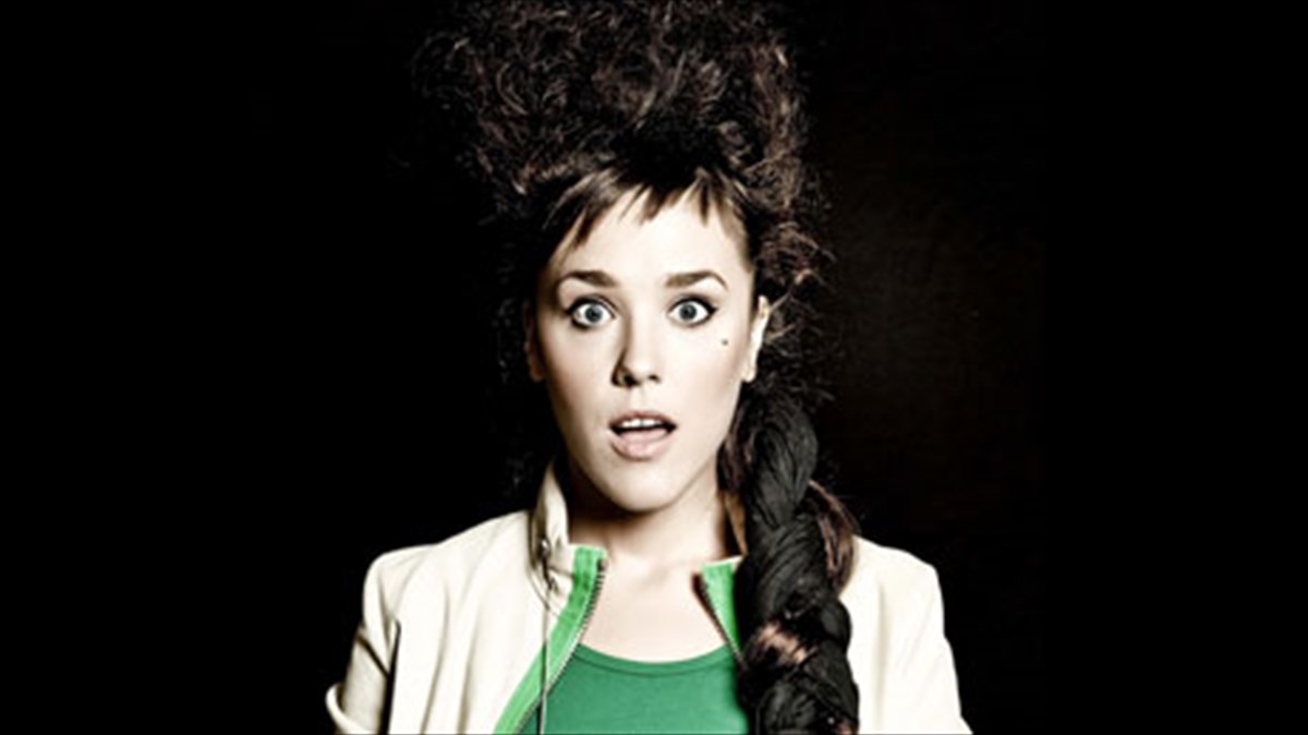 zaz-i-xarismatiki-gallida-tragoudopoios-stin-athina-xarismatiki-gallida-tragoudopoios-stin-athina