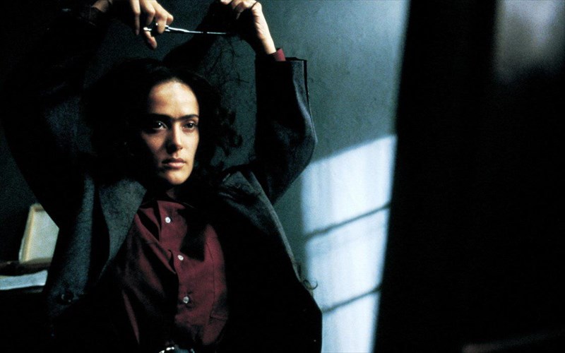 i-stauroforia-tou-feminismou-stin-othoni