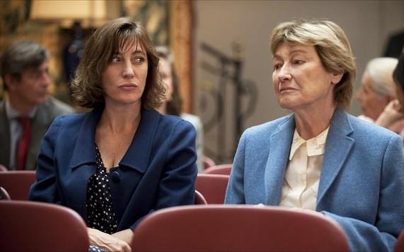 i-oikogeneia-bruni-sto-sfuri