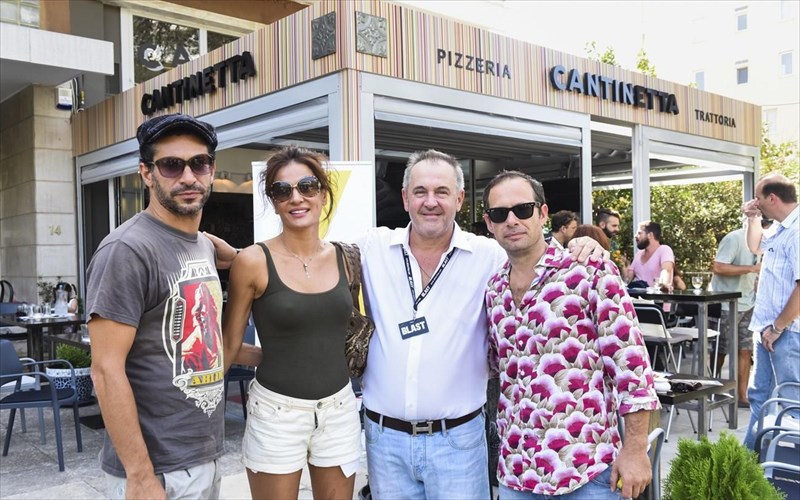 kinimatografiki-giorti-me-pitses-stin-cantinetta