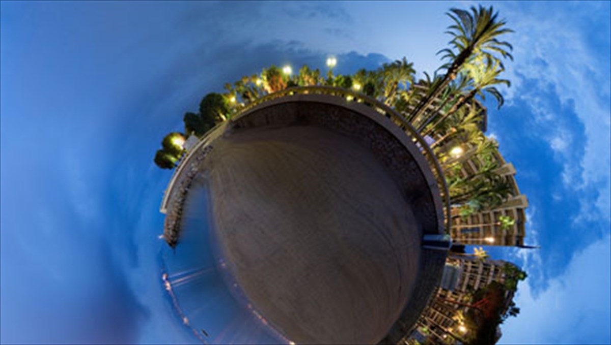 flas-mpak-sto-festibal-ton-kannon