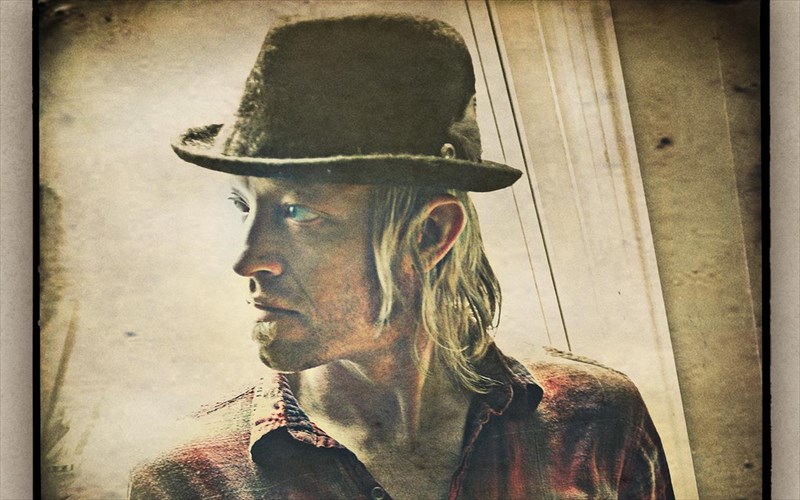 mia-apokosmi-foni-tis-americana-sto-fuzz