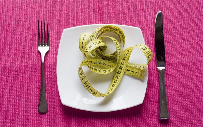 diaites-astrapi-kanoun-kako-sta-kokala