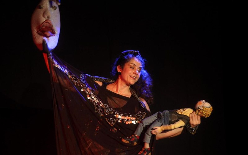 syn-praxis-enas-theatrikos-marathonios-apo-to-idruma-onasi