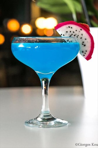 5-staseis-gia-poto-sti-nuxterini-glufada-staseis-gia-poto-sti-nuxterini-glufada