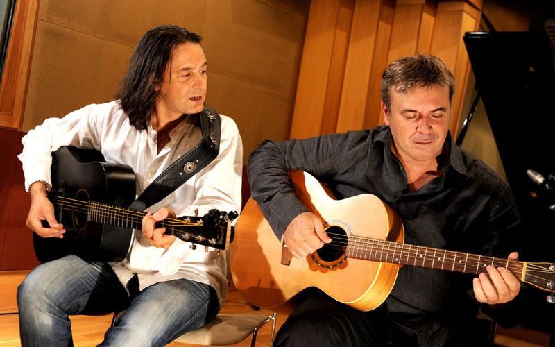 manolis-lidakis-kai-giannis-kotsiras-sto-levare-music-theatre