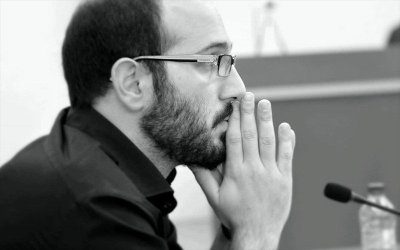 xristos-mixail-i-ellada-einai-mia-eroteusimi-uparksi-me-aluta-sumplegmata