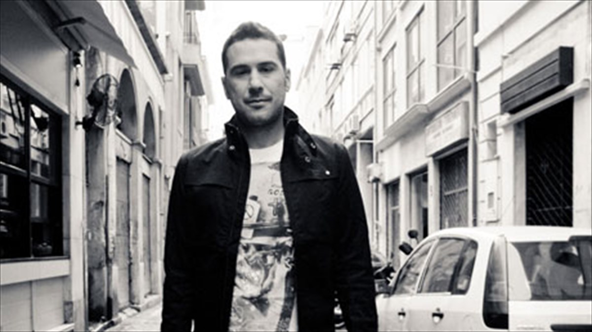 o-mixalis-emirlis-epanerxetai-me-kalokairini-diathesi