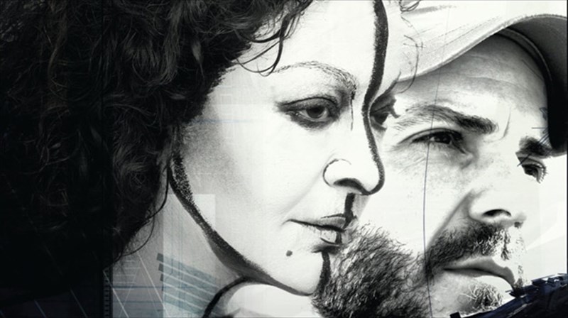 mousiki-sunergasia-epi-skinis-me-neo-ixo