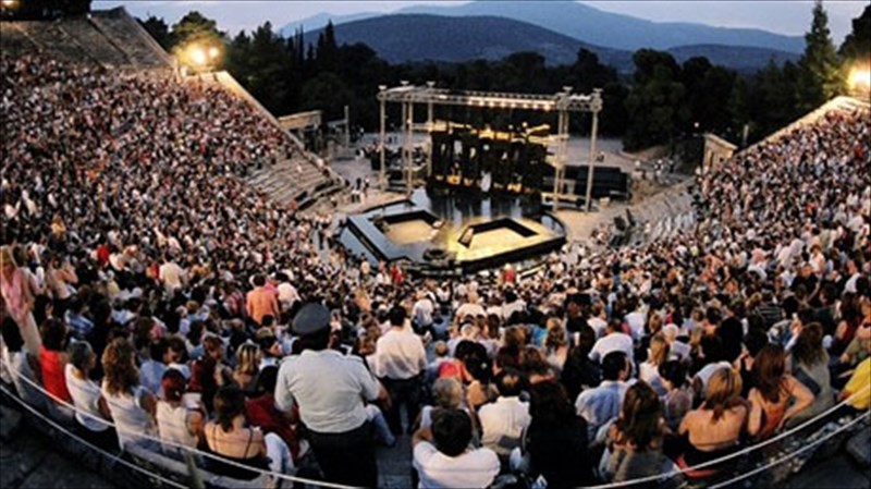 me-plousio-mousiko-programma-ksekina-kai-fetos-to-festibal-athinon