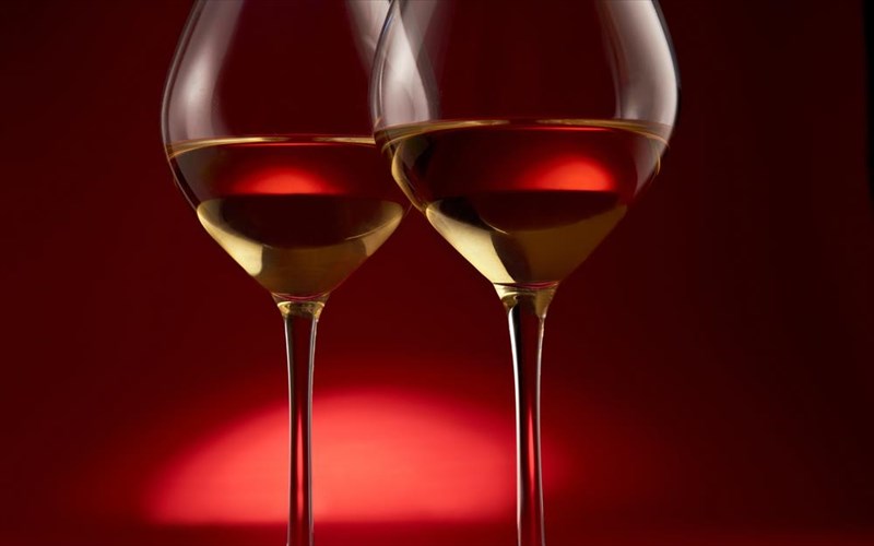 oi-oinoi-boreiou-ellados-giortazoun-tin-pagkosmia-imera-oinotourismou