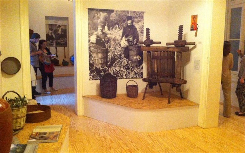 gnoriste-ta-mikra-mouseia-tis-athinas