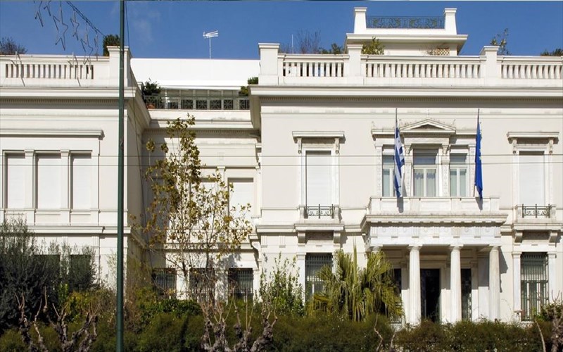 ksenagiseis-sto-mouseio-mpenaki