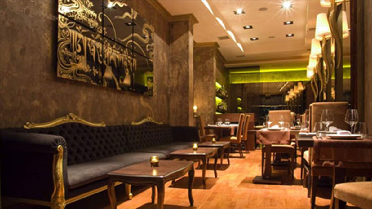 plires-menou-me-sunodeia-pente-italikon-oinon