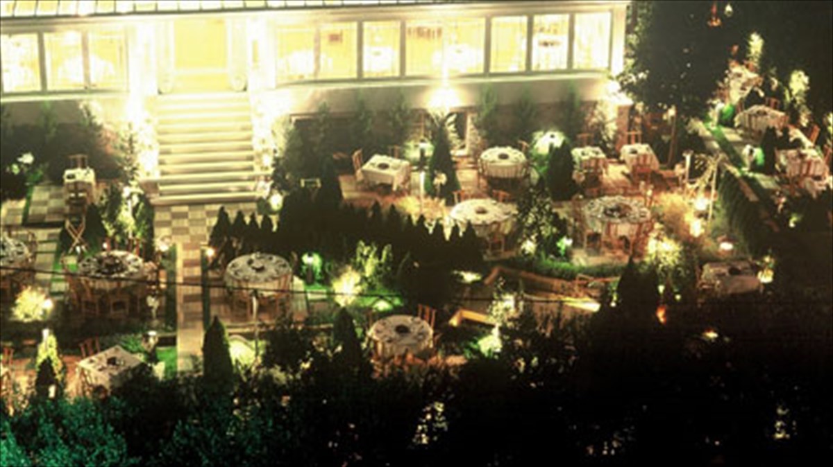 kinezikes-geuseis-me-ti-sunodeia-eklekton-oinikon-etiketon