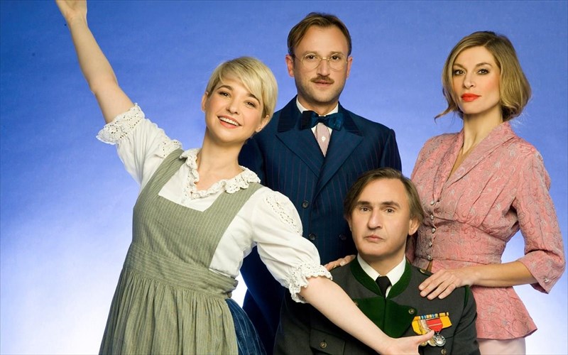 xristougenna-me-ti-melodia-tis-eutuxias-sto-pallas