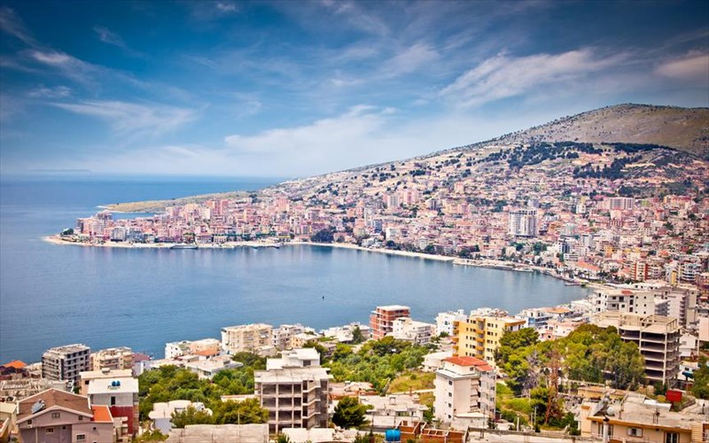 proorismoi-outsider-gia-na-episkefteite-prin-fugei-to-2014