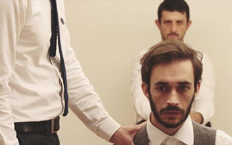 slantek-kritiki-theatrou