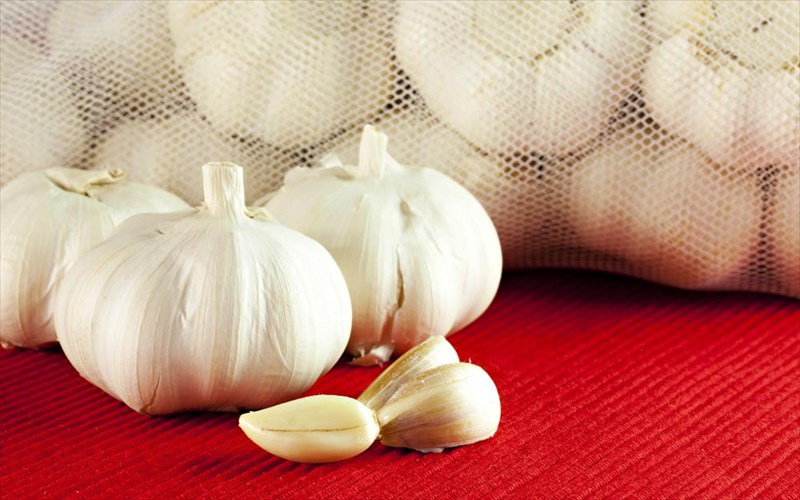 poies-einai-oi-kaluteres-trofes-gia-ta-nefra-sas