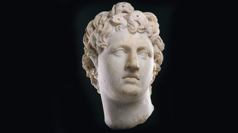 i-epelasi-tou-megaleksandrou-sto-loubro