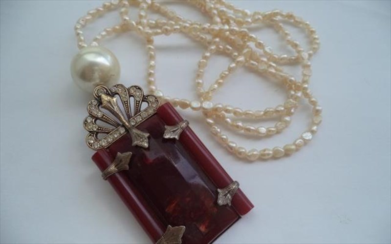 xristougenna-sti-skoufa